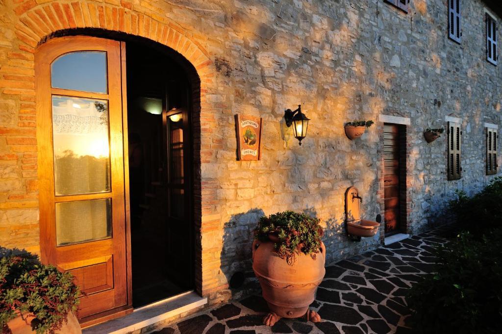 Agriturismo I Monti Semproniano Eksteriør billede